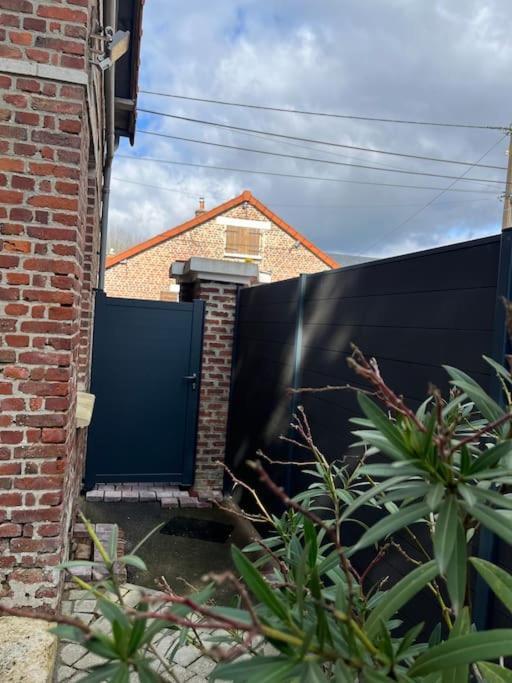 La Petite Maison Vermand Buitenkant foto